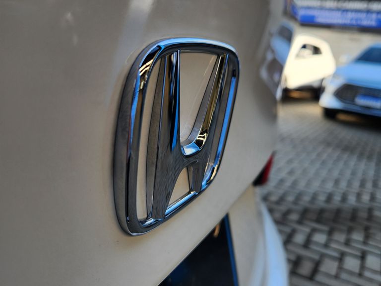 Honda CITY Sedan Touring 1.5 Flex 16V 4p Aut.
