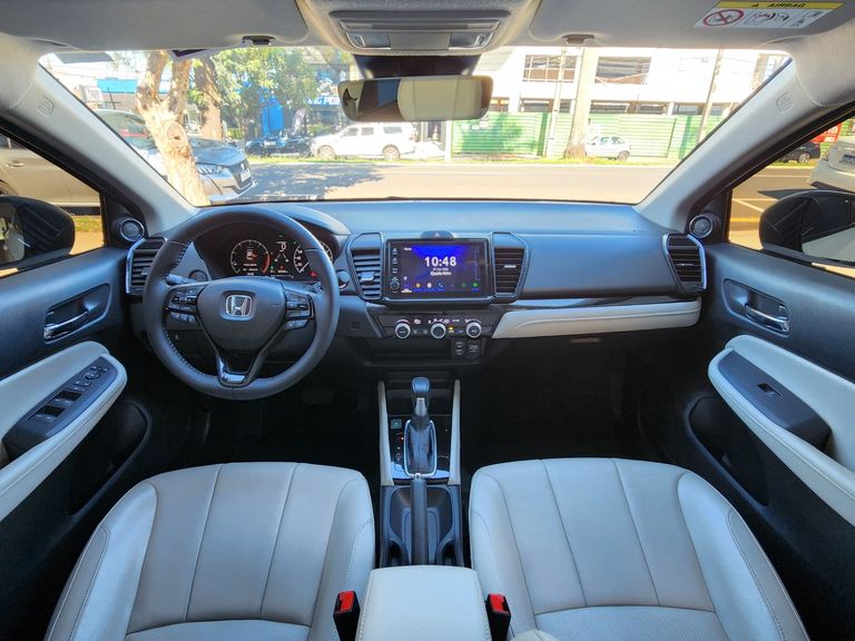 Honda CITY Sedan Touring 1.5 Flex 16V 4p Aut.
