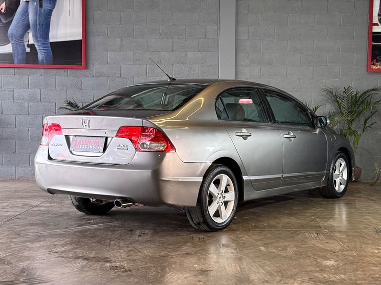 Honda Civic Sedan LXS 1.8/1.8 Flex 16V Mec. 4p