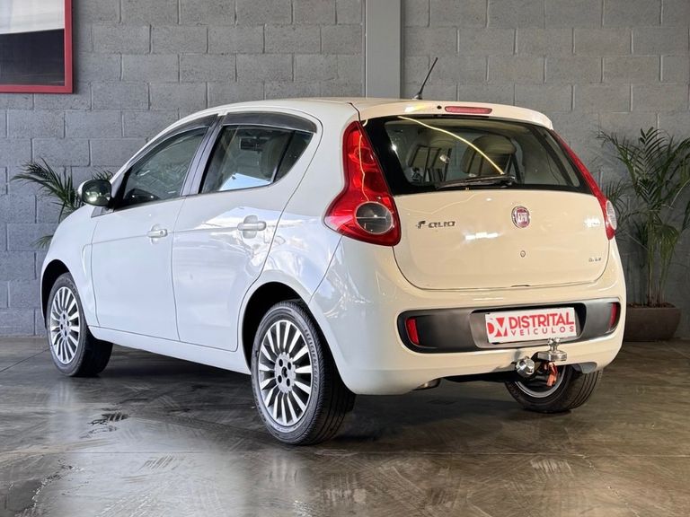 Fiat Palio ESSENCE 1.6 Flex 16V 5p
