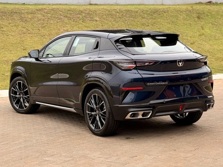 Caoa Changan UNI-T 1.5 16V TGDi 