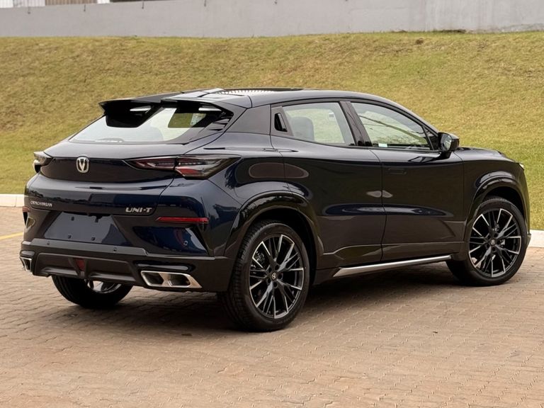 Caoa Changan UNI-T 1.5 16V TGDi 