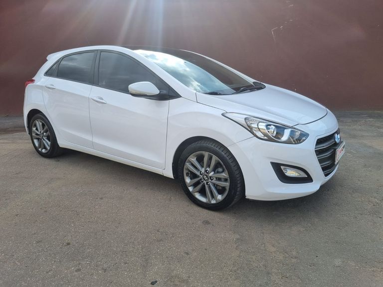 Hyundai i30 1.8 16V Aut. 5p