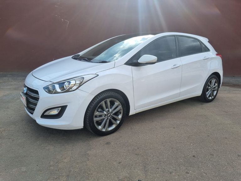 Hyundai i30 1.8 16V Aut. 5p