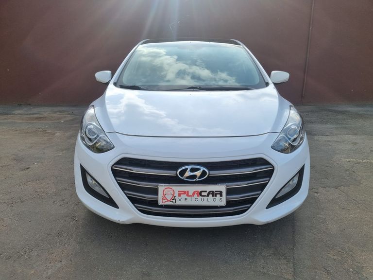 Hyundai i30 1.8 16V Aut. 5p
