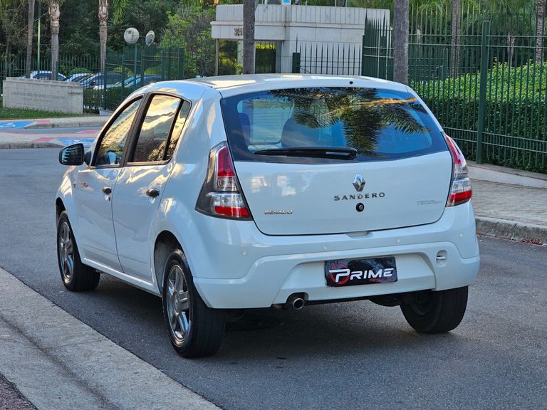 Renault SANDERO Expression Hi-Flex 1.0 16V 5p