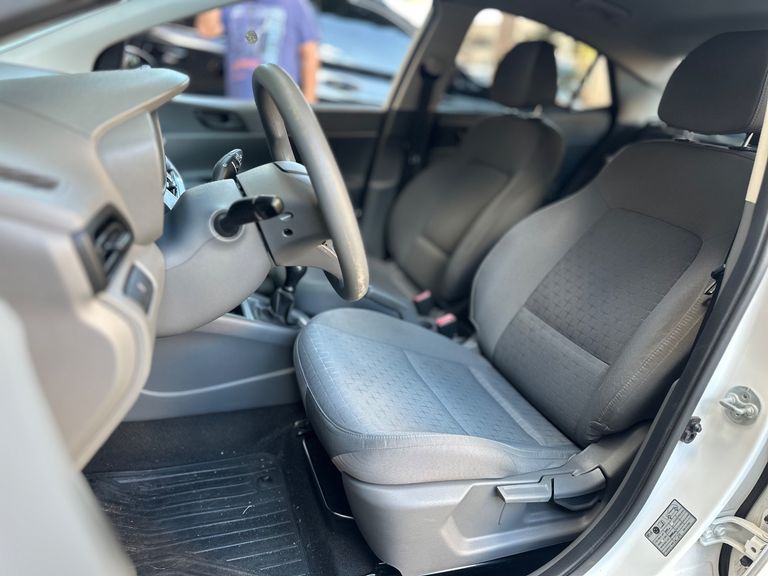 Hyundai HB20S Comfort 1.0  Flex 12V Mec.
