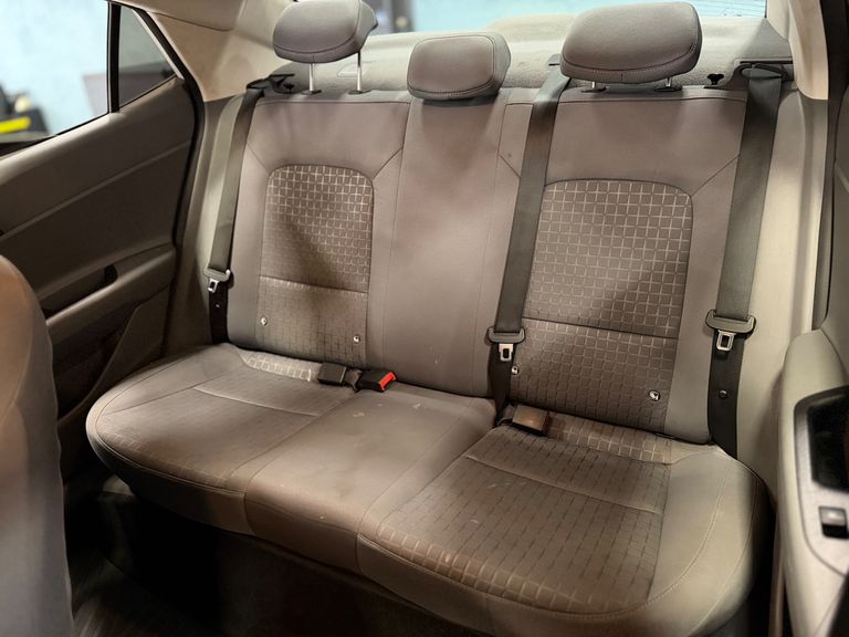 Hyundai HB20S Comfort 1.0  Flex 12V Mec.