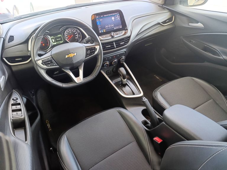 Chevrolet ONIX SEDAN Plus LTZ 1.0 12V TB Flex Aut.