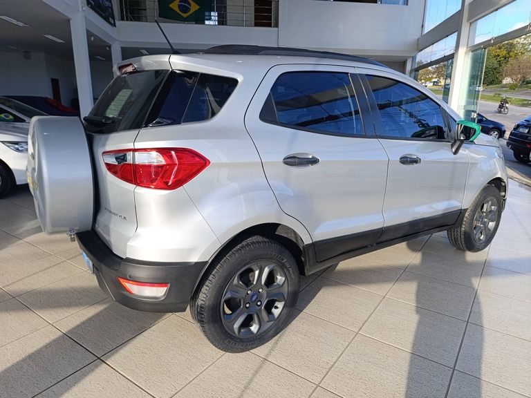 Ford EcoSport FREESTYLE 1.5 12V Flex 5p Mec.