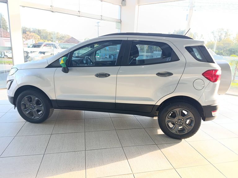 Ford EcoSport FREESTYLE 1.5 12V Flex 5p Mec.