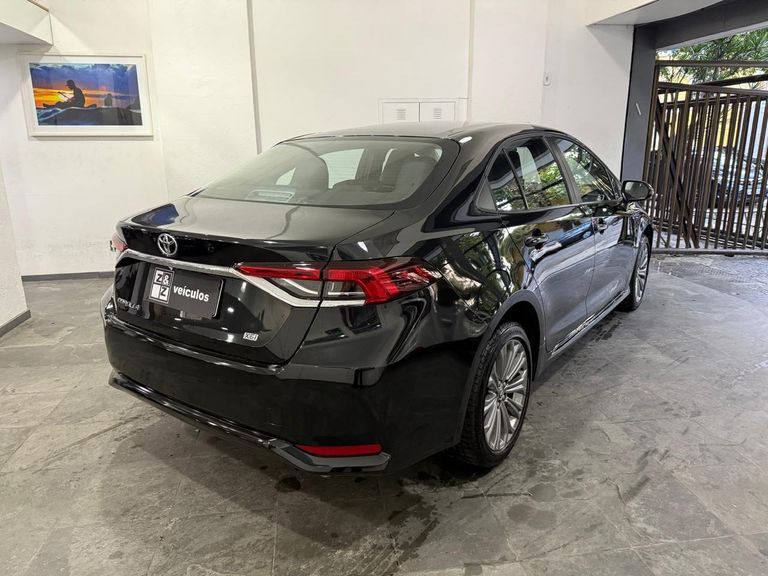 Toyota Corolla XEi 2.0 Flex 16V Aut.