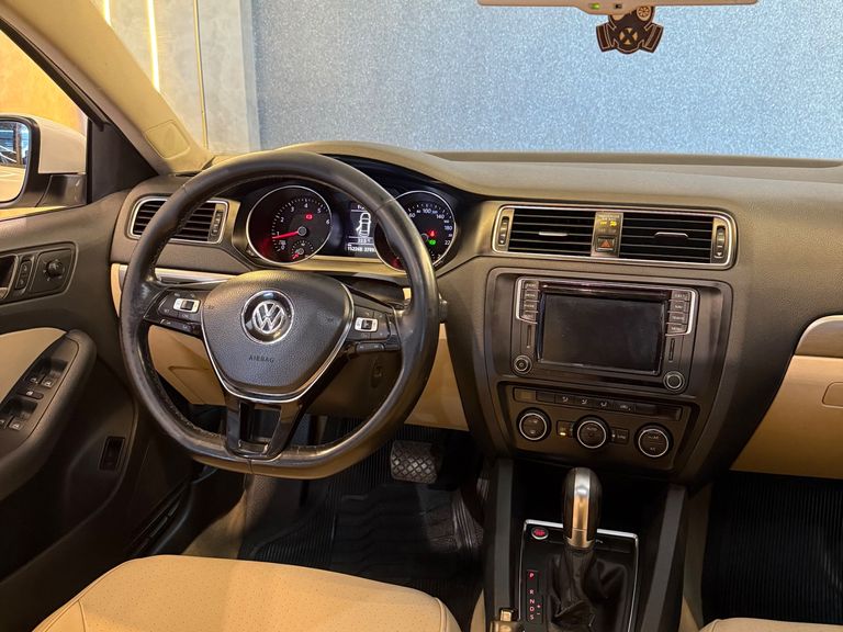 VolksWagen JETTA Comfortline 1.4 TSI 16V 4p Aut.