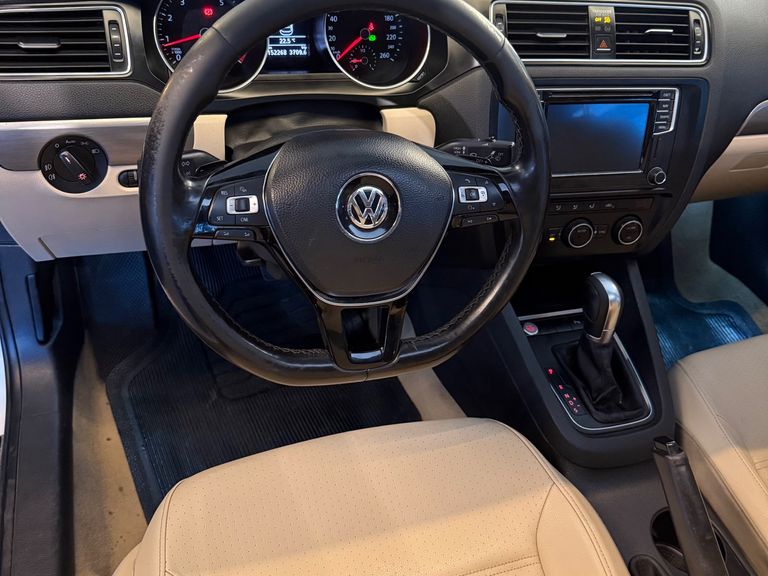 VolksWagen JETTA Comfortline 1.4 TSI 16V 4p Aut.