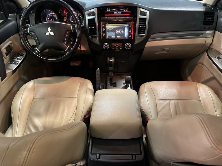 Mitsubishi Pajero 3.2 4x4 T.I. Dies. 5p Aut