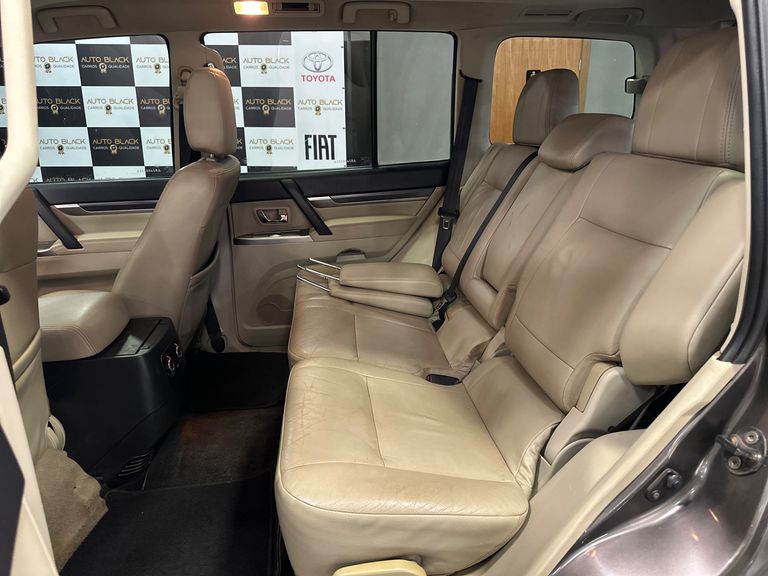 Mitsubishi Pajero 3.2 4x4 T.I. Dies. 5p Aut