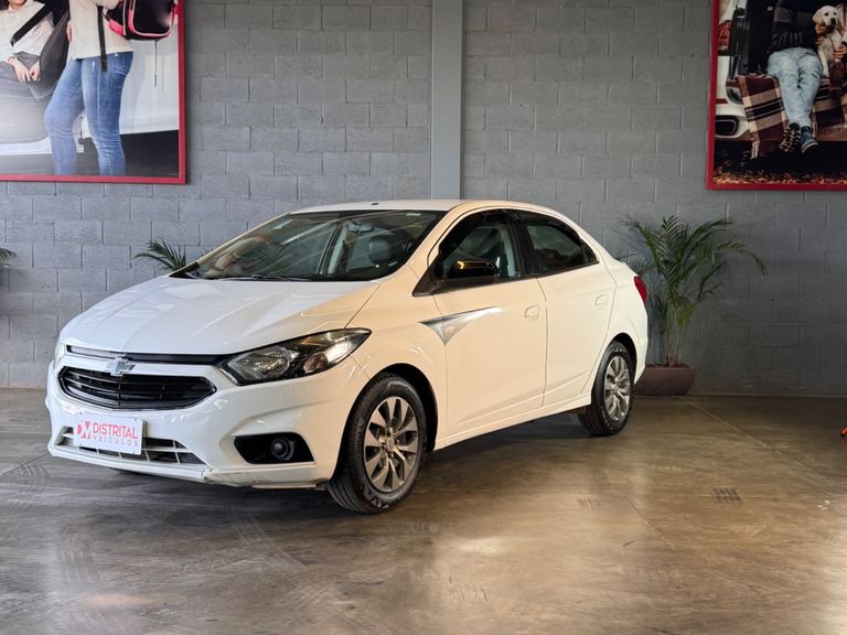 Chevrolet ONIX SEDAN Plus LT 1.0 12V Flex 4p Mec.