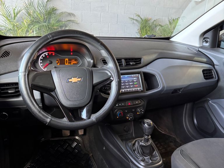 Chevrolet ONIX SEDAN Plus LT 1.0 12V Flex 4p Mec.