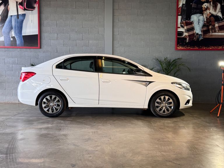 Chevrolet ONIX SEDAN Plus LT 1.0 12V Flex 4p Mec.
