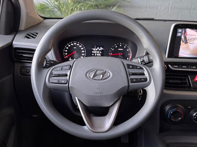 Hyundai HB20S Comfort Plus 1.0 Flex 12V Mec.