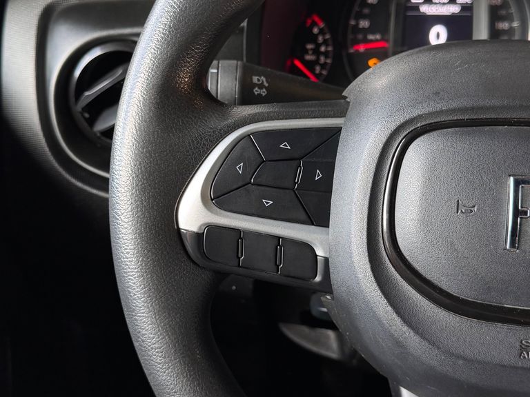 Fiat Strada Freedom 1.3 Flex 8V CD
