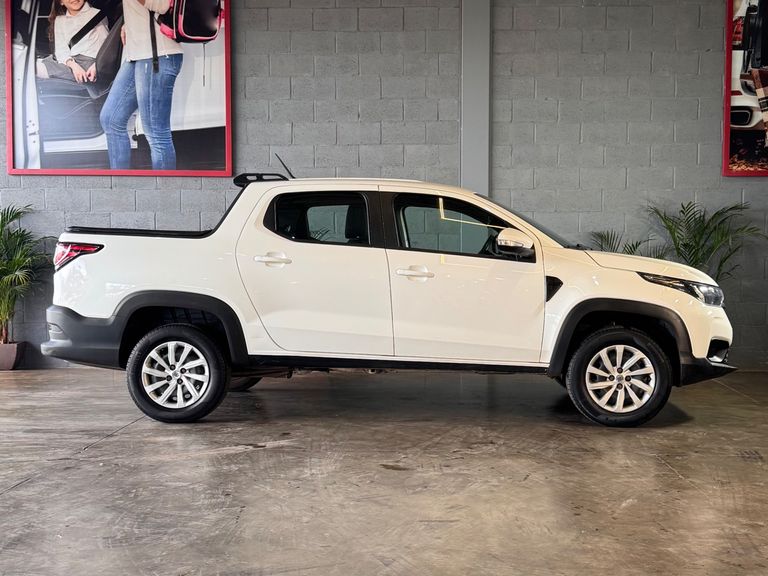 Fiat Strada Freedom 1.3 Flex 8V CD