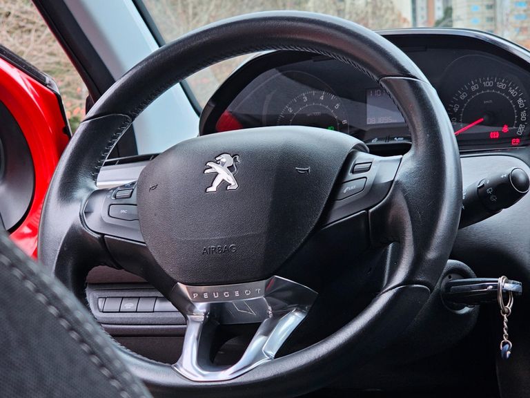 Peugeot 208 Active Pack 1.2 Flex 12V 5p Mec.