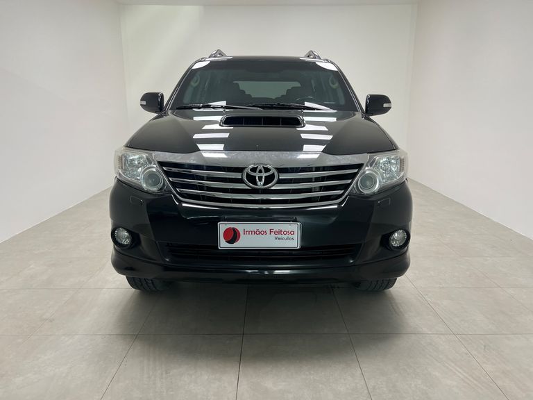 Toyota Hilux SW4 SRV D4-D 4x4 3.0 TDI Dies. Aut