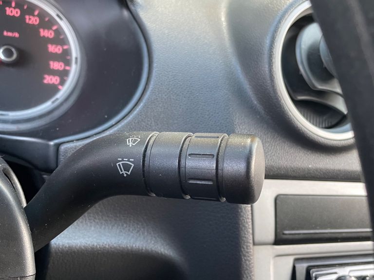 VolksWagen Gol (novo) 1.0 Mi Total Flex 8V 4p