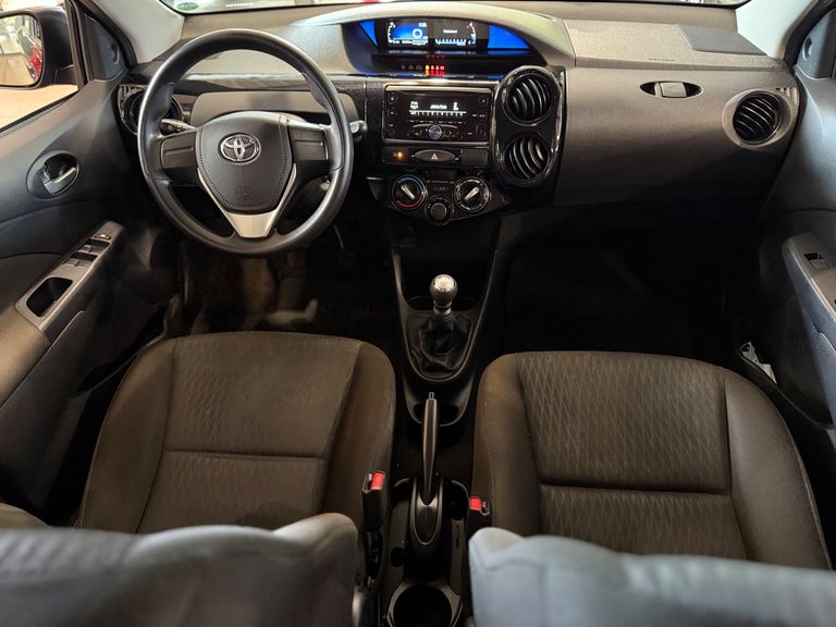 Toyota ETIOS X 1.3 Flex 16V 5p Mec.