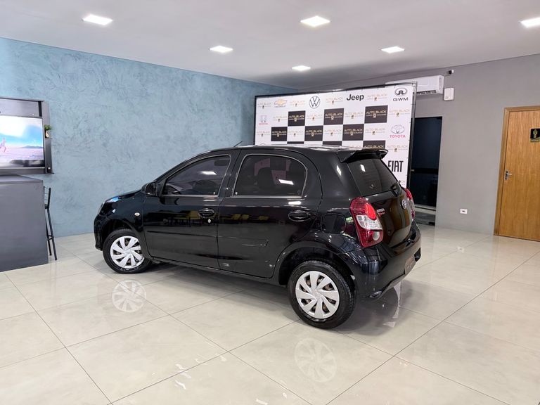 Toyota ETIOS X 1.3 Flex 16V 5p Mec.