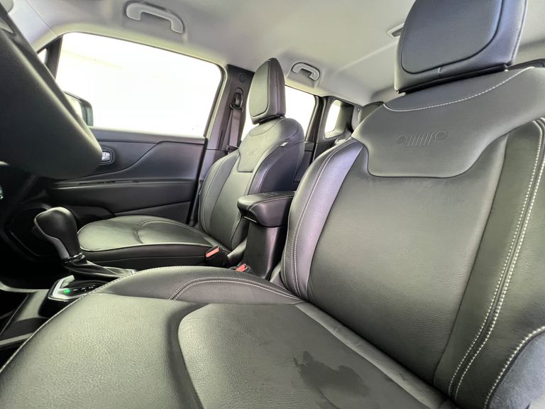 Jeep Renegade Long. T270 1.3 TB 4x2 Flex Aut.