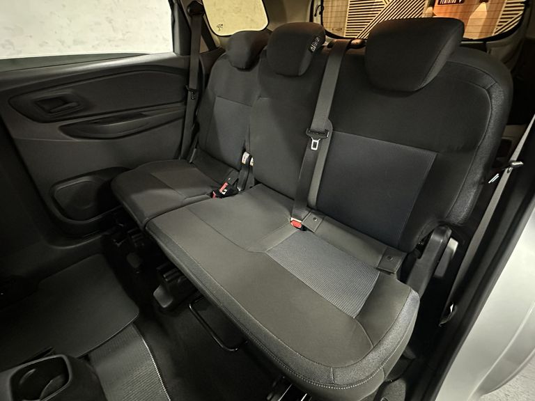 Chevrolet SPIN LS 1.8 8V Econo.Flex 5p Mec.