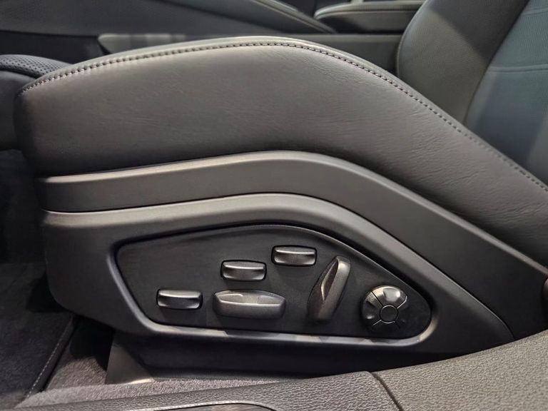 Porsche Panamera Turbo 4.0 (Híbrido)