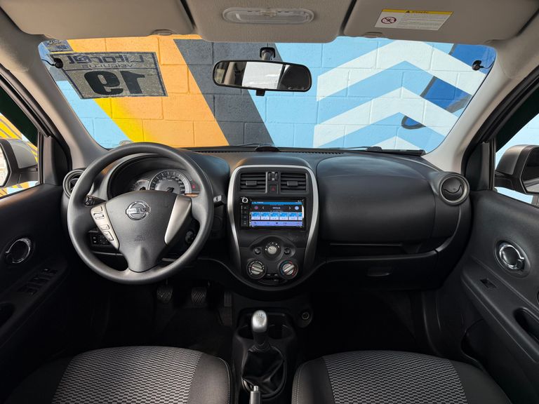 Nissan MARCH SV 1.0 12V Flex 5p