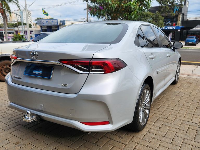 Toyota Corolla XEi 2.0 Flex 16V Aut.
