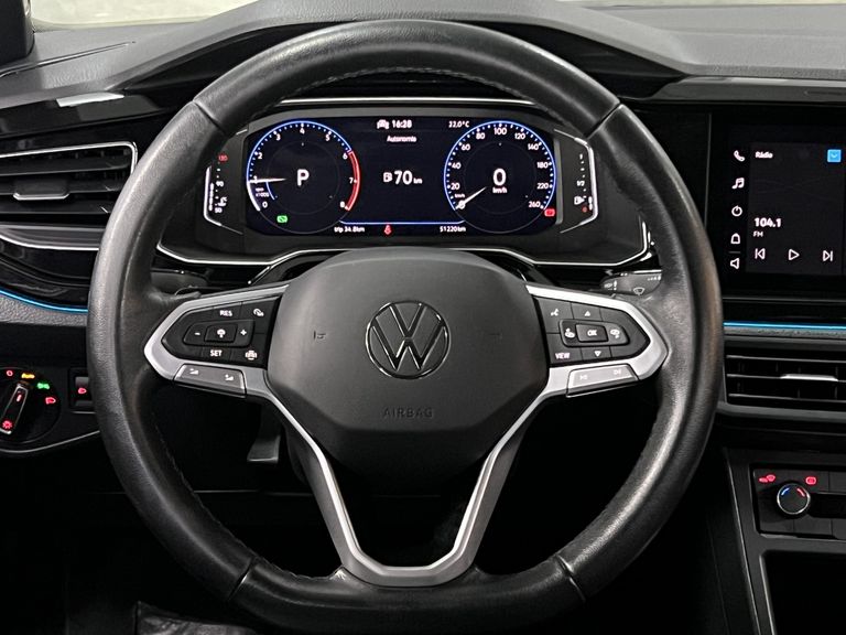 VolksWagen Nivus Highline 1.0 200 TSI Flex Aut.