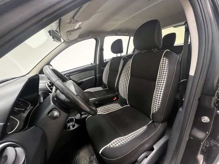 Renault SANDERO STEPWAY Hi-Flex 1.6 16V 5p Aut.