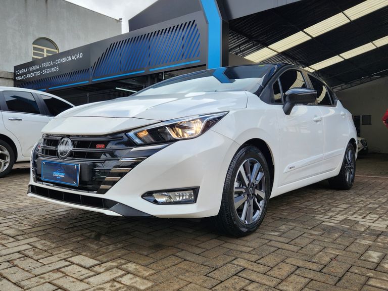 Nissan VERSA SR 1.6 16V Flex Aut.