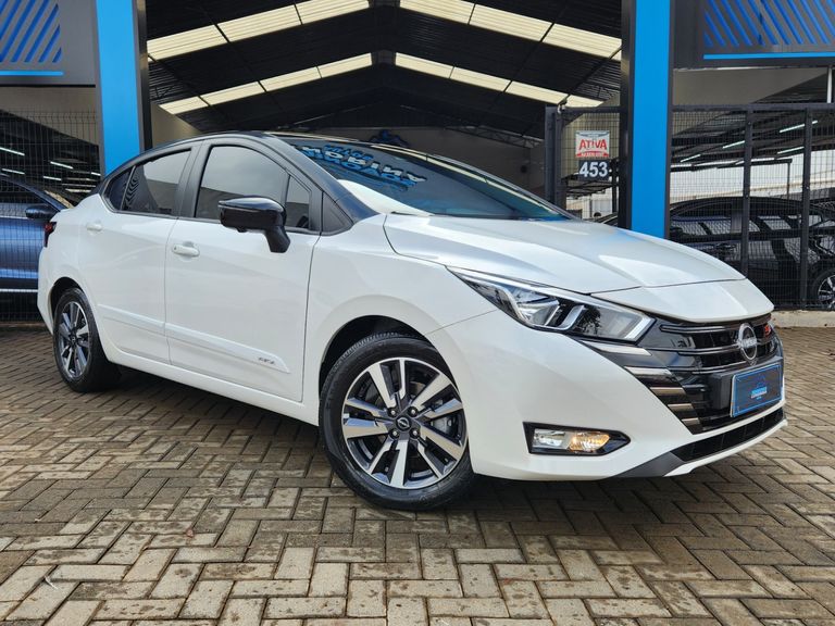 Nissan VERSA SR 1.6 16V Flex Aut.