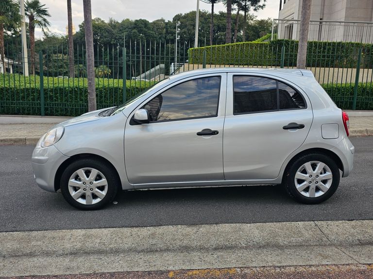 Nissan MARCH S 1.0 16V Flex Fuel 5p