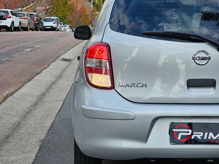 Nissan MARCH S 1.0 16V Flex Fuel 5p