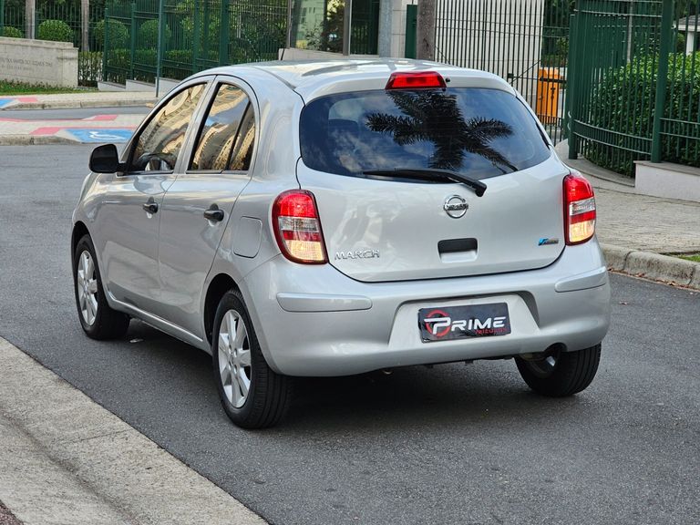 Nissan MARCH S 1.0 16V Flex Fuel 5p