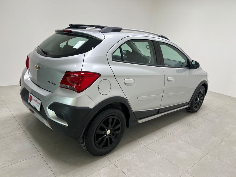 Chevrolet ONIX HATCH ACTIV 1.4 8V Flex 5P Aut.