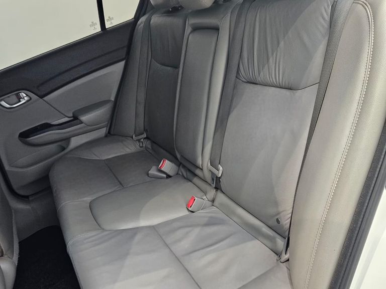 Honda Civic Sedan LXR 2.0 Flexone 16V Aut. 4p