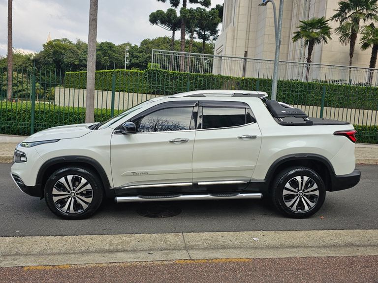 Fiat Toro Volcano 1.3 T270 4x2 Flex Aut.