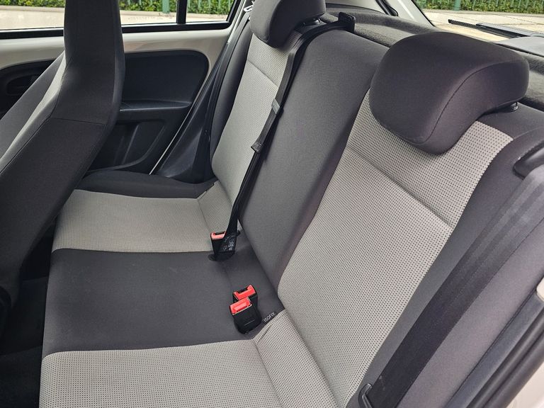 VolksWagen up! take 1.0 Total Flex 12V 5p