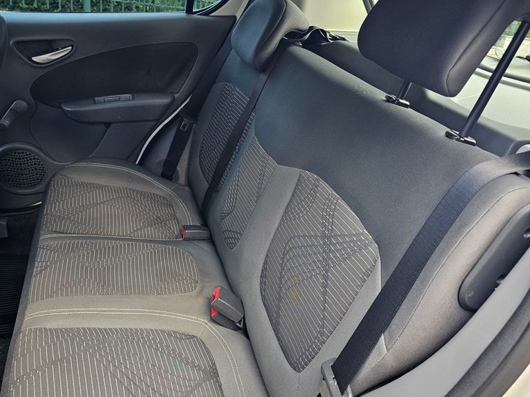 Fiat Palio ATTRACTIVE 1.0 EVO Fire Flex 8v 5p