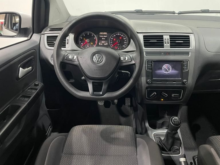 VolksWagen Fox Connect 1.6 Flex 8V 5p