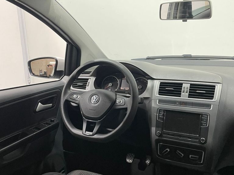 VolksWagen Fox Connect 1.6 Flex 8V 5p